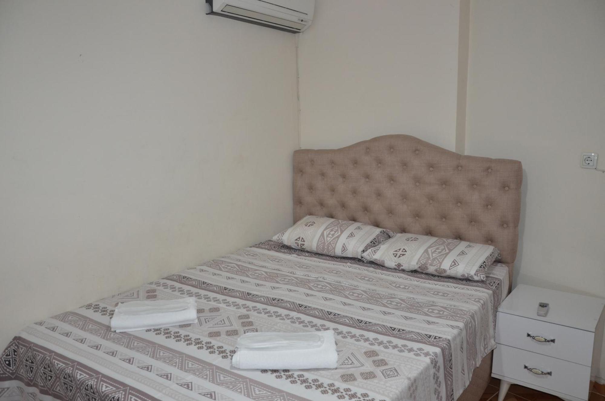 Isil Hotel Istanboel Buitenkant foto